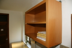 Viseča omara v predsobi